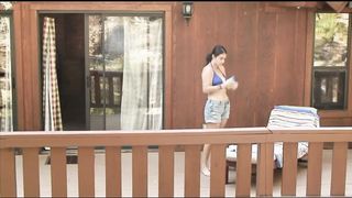 Alanna Masterson's Bikini Scene From "Afraid" - Film nackt